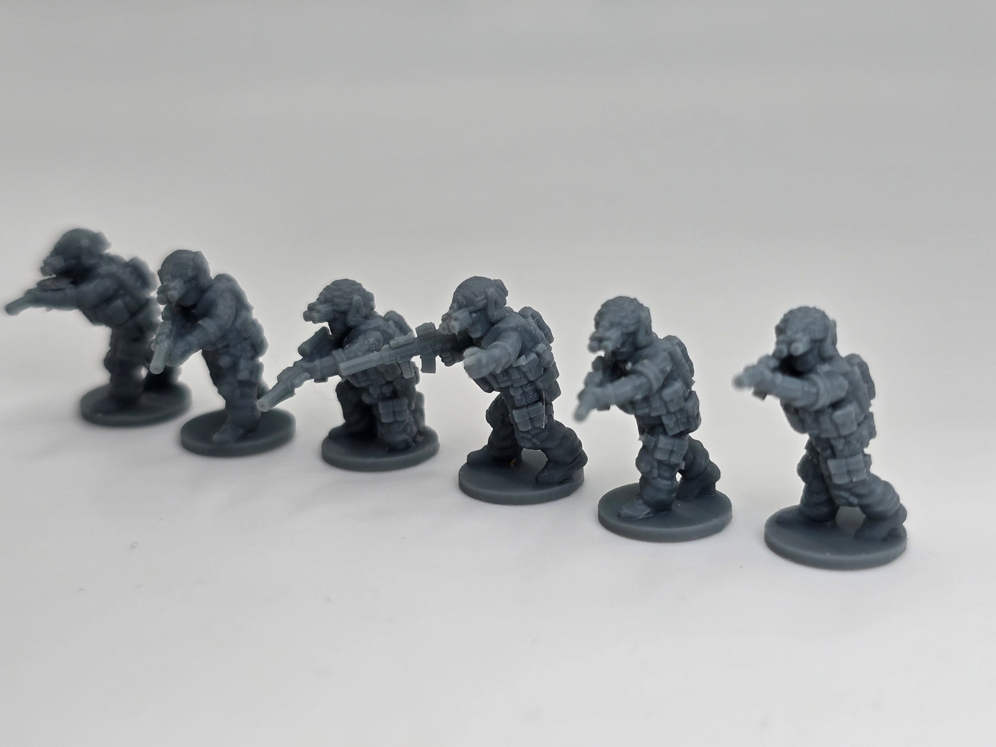 Nato Operators (+15mm scale)