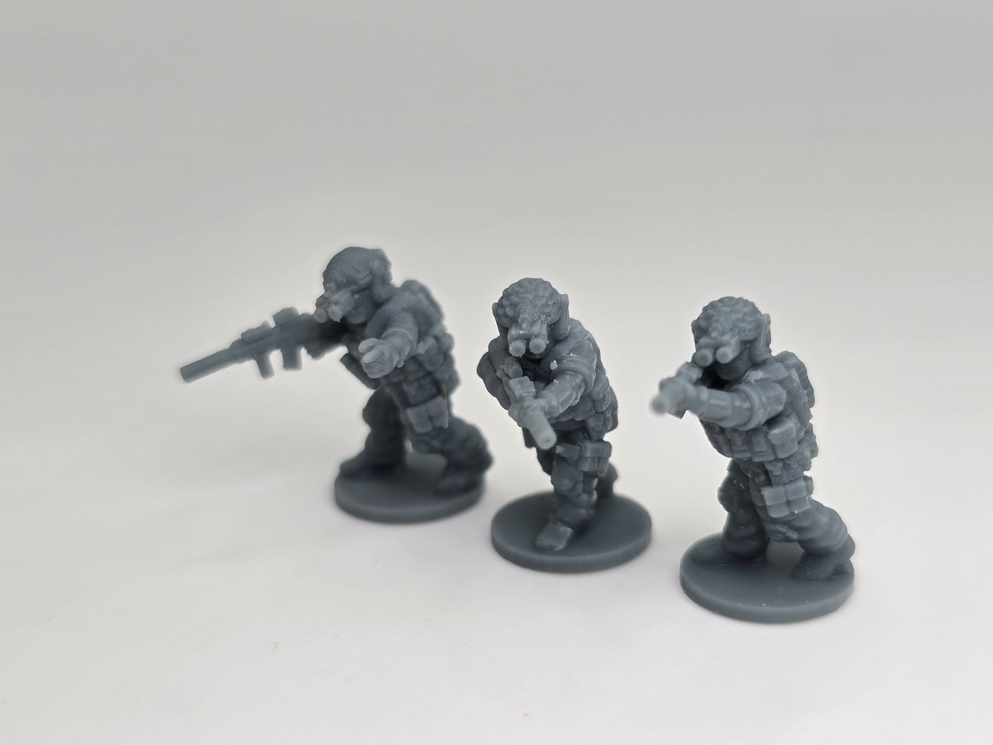 Nato Operators (+15mm scale)