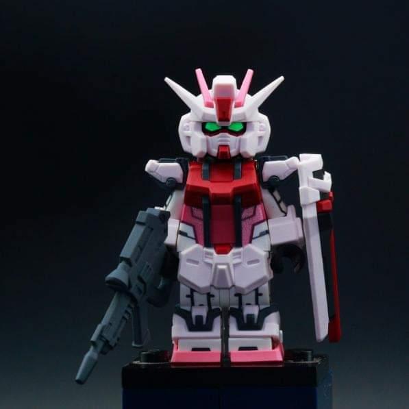 Lego Custom Rogue Strike Gundam minifigure *PRE-ORDER*